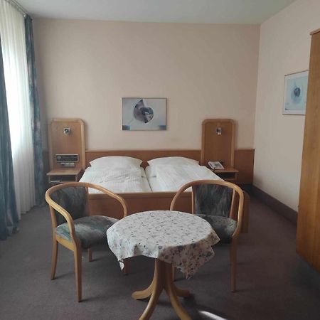 Hotel Gruener Baum Naila Exteriör bild