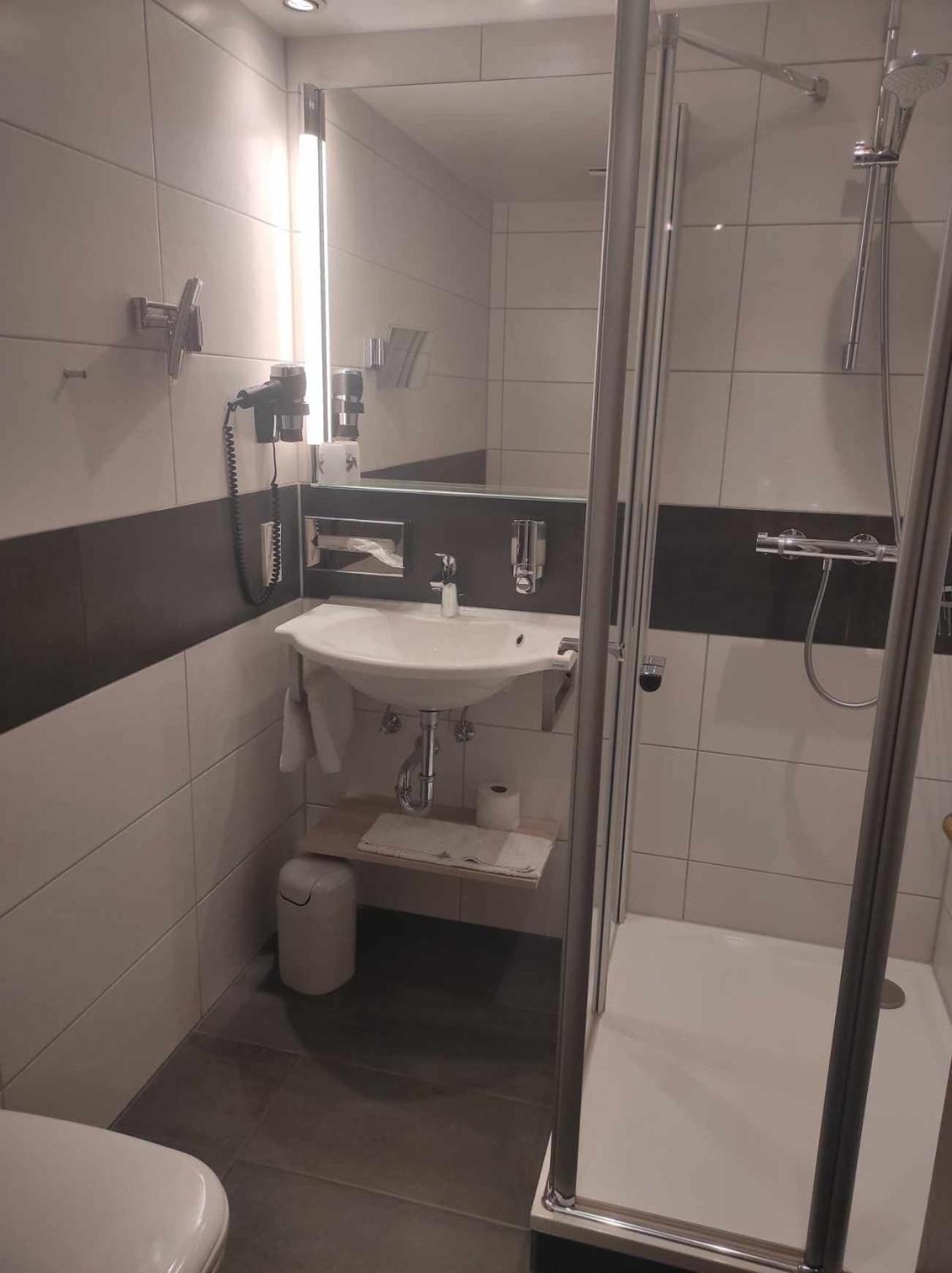 Hotel Gruener Baum Naila Exteriör bild